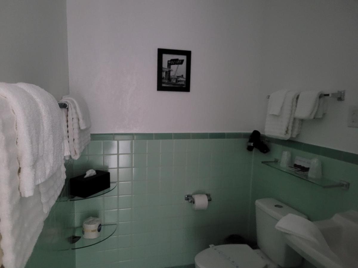 Rocket Motel Custer Kültér fotó