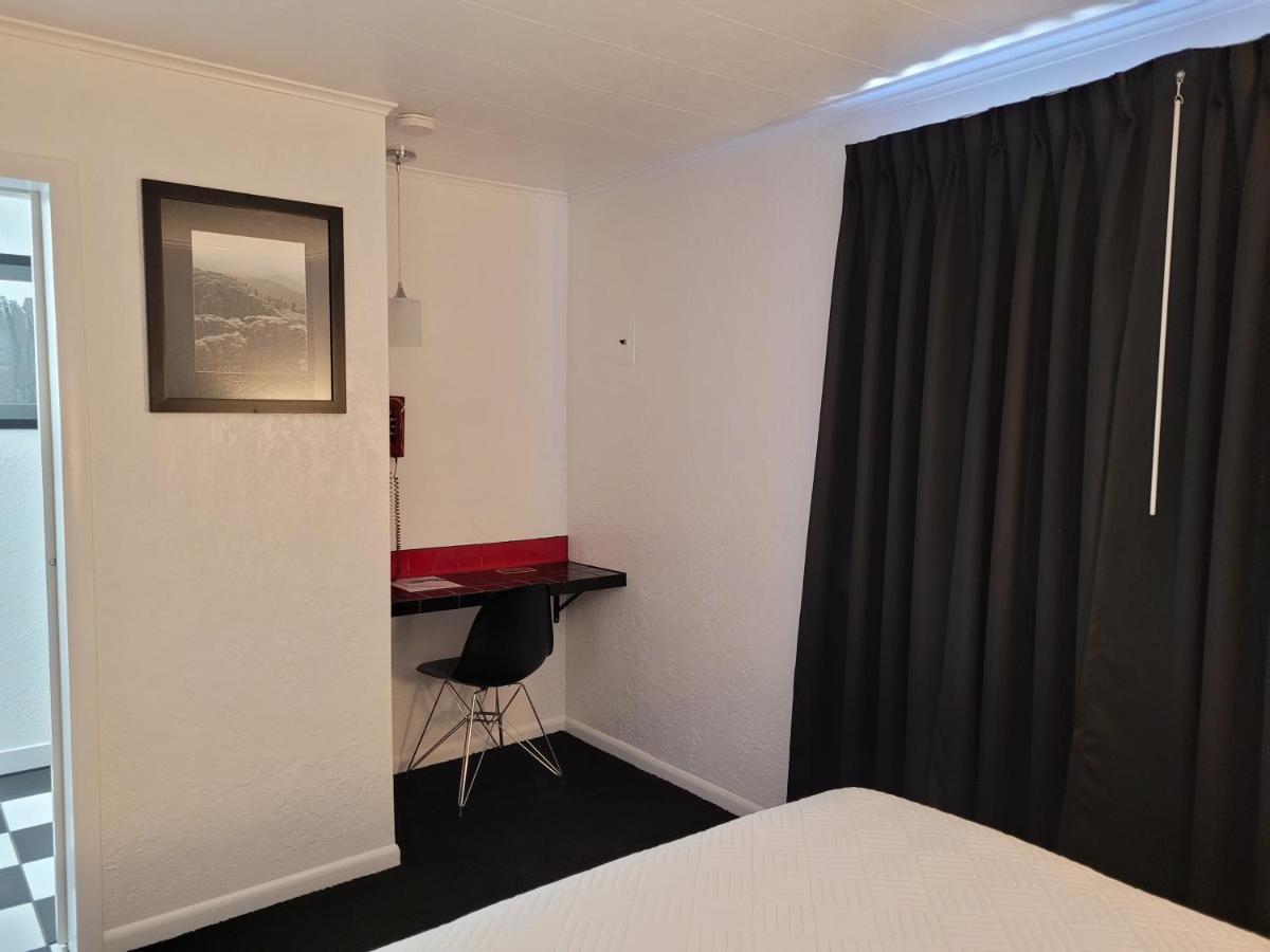 Rocket Motel Custer Kültér fotó