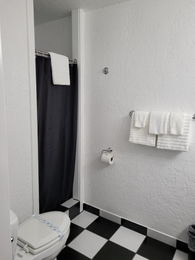 Rocket Motel Custer Kültér fotó