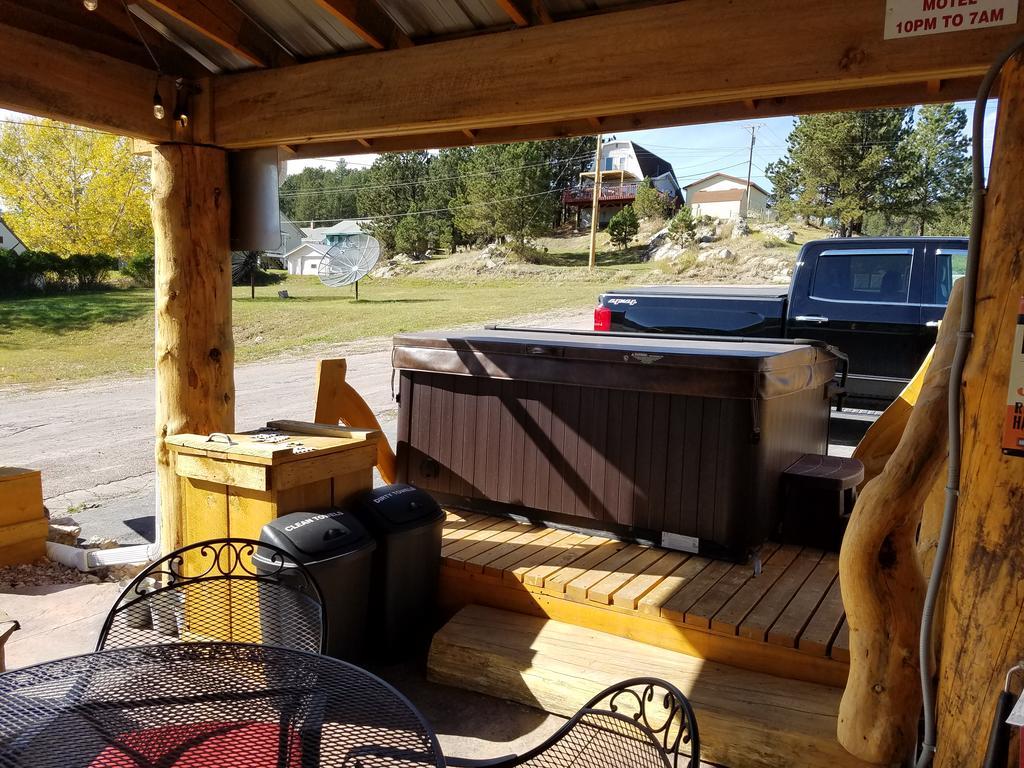 Rocket Motel Custer Kültér fotó
