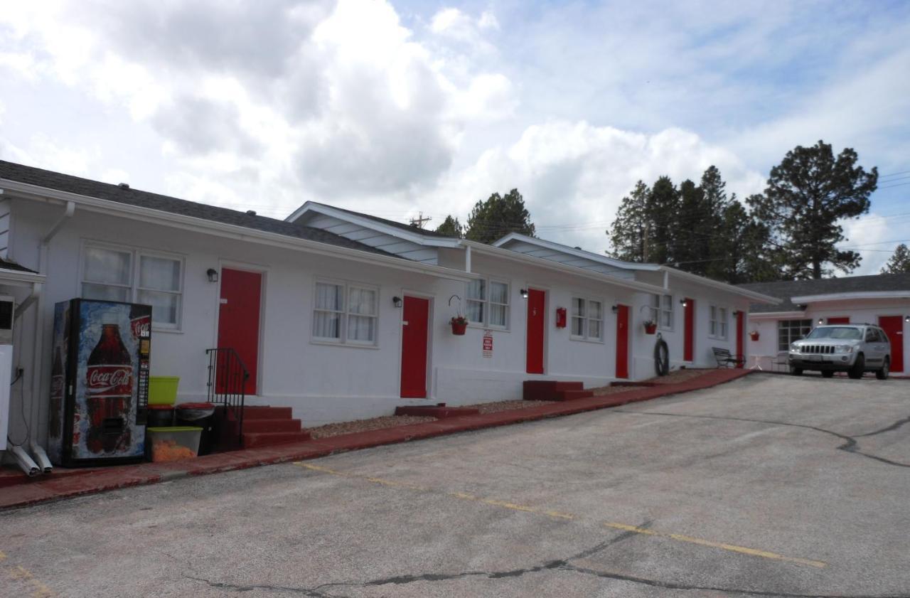 Rocket Motel Custer Kültér fotó